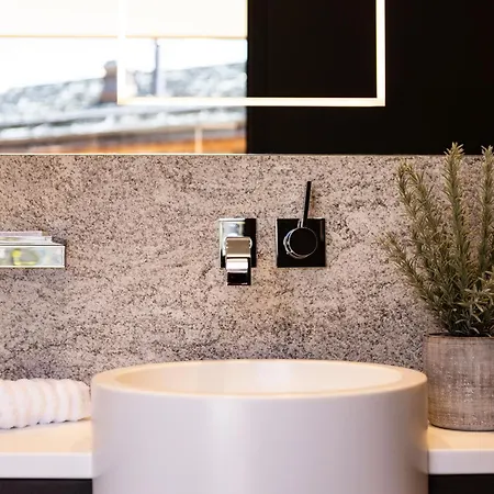 Au Club Alpin Hotel 5*