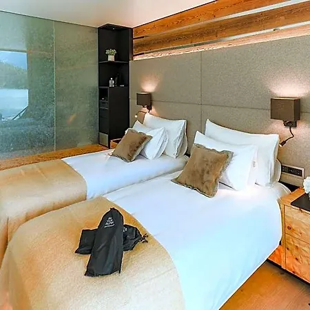 Au Club Alpin 5* شامبيه