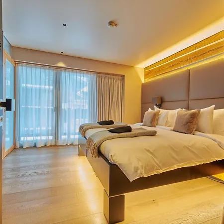 Au Club Alpin Otel 5*